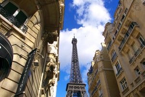 Read more about the article Andrew Blake takes you Behind the Scenes: The filming of PARIS CHIC